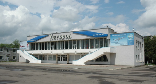 Омелян рассказал о начале работы аэропорта в Ужгороде