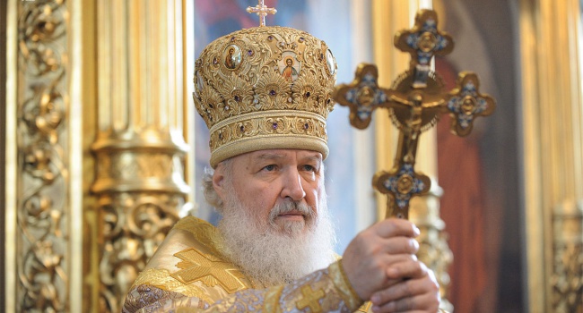 Патриарх Кирилл сравнил бесплатные аборты с помощью наркоманам