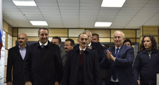 Турецкая делегация в Крыму - очередной фэйк Кремля