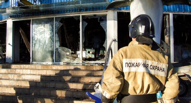 Блогер висміяв «донецьких терористів»:  у Донецьку немає беззаконня