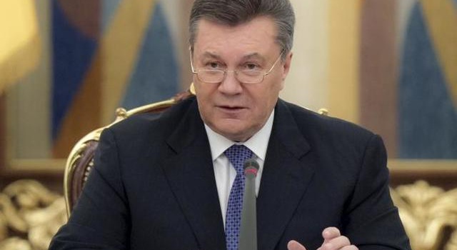 У суді "пробки" через допит Януковича 