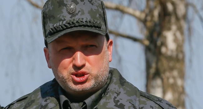 За один год РФ расходует на Луганск и Донецк $6 млрд., – Турчинов