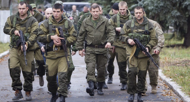Террористы ждут только «гуманитарку» РФ, от чешской гуманитарной миссии требуют покинуть Донбасс
