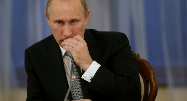 Путин с ярмарки едет в пропасть, – блогер