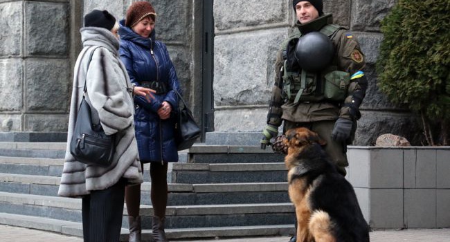 Центр Києва патрулює декілька тисяч правоохоронців 