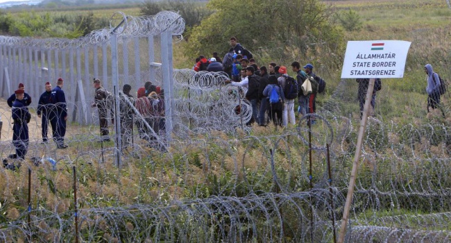 Власти Венгрии закрыли главный лагерь для незаконных мигрантов 