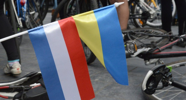 Пономарь: Нидерланды не помешают оказанию Украине финансовой помощи, как и ее вступлению в ЕС