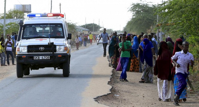 Огненные грузовики в Кении убили больше 39 человек, много пострадавших получили ранения