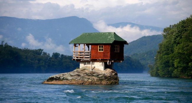 В сети появились снимки самых необычных жилых домов в мире, - фото