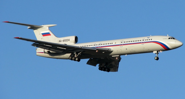 В России авиакатастрофа: упал Ту-154 с военными, артистами и представителями СМИ, летевшими в Сирию