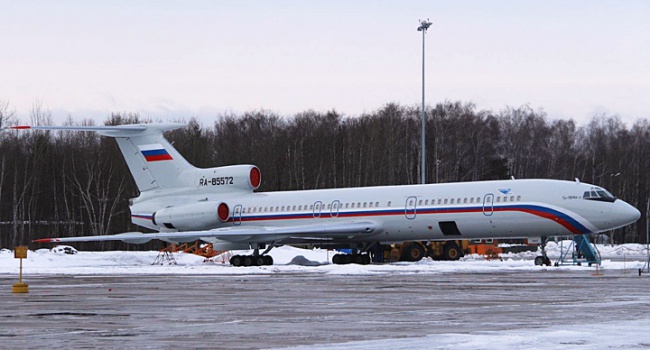 Скорость падения самолета Ту-154 в Черное море превышала 150 км/час 