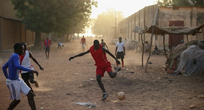 У Руанді заборонили чаклувати під час футбольних матчів