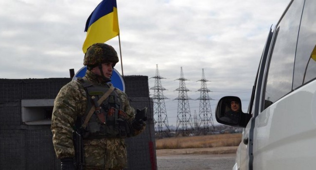На КПП Майорское задержали украинца с 200 кг колбасы