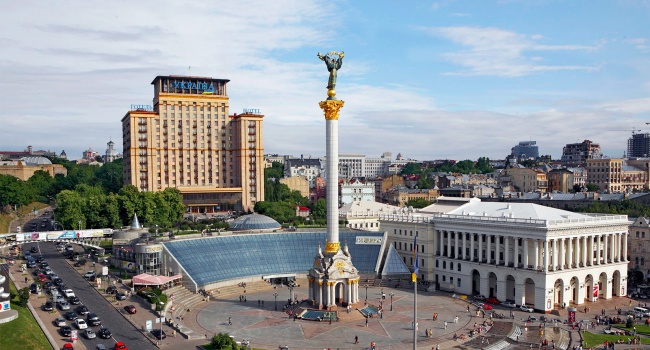 Туристы стали чаще приезжать в Киев