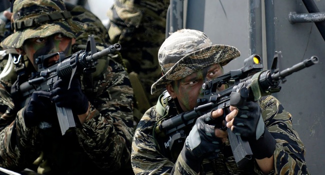 Граждане США и ЕС считают Третью мировую войну неизбежной Граждане США и ЕС считают Третью мировую войну неизбежной