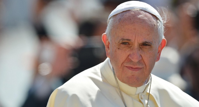 Папа Римский призвал к как можно быстрой нормализации гуманитарной обстановки на Донбассе