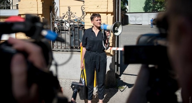 Журналист: Савченко работает на Москву. Теперь в этом нет никакого сомнения Журналист: Савченко работает на Москву. Теперь в этом нет никакого сомнения