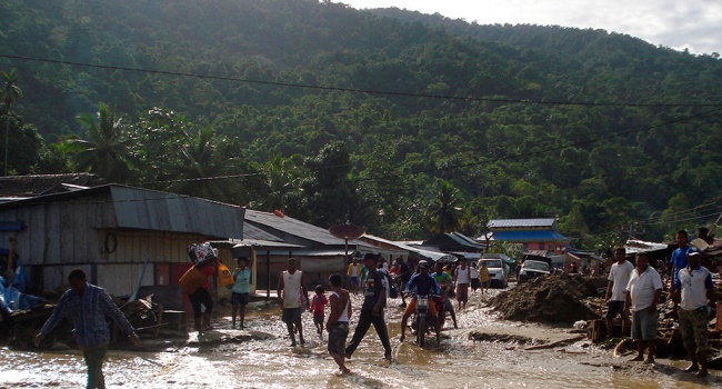 Мощное землетрясение в Папуа-Новой Гвинее: предупреждение о надвигающемся цунами