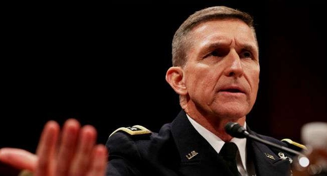 СМИ сообщили о завершении расследования контрразведки США о связях Флинна с Россией