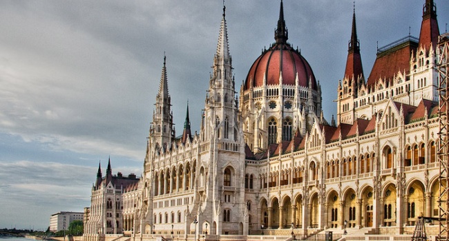 В Будапеште рассказали об убытках для Венгрии от антироссийских санкций 
