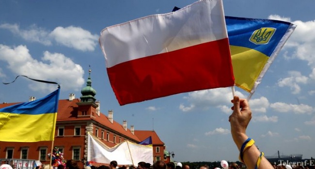 Трьох українських студентів побили в Польщі через Львів