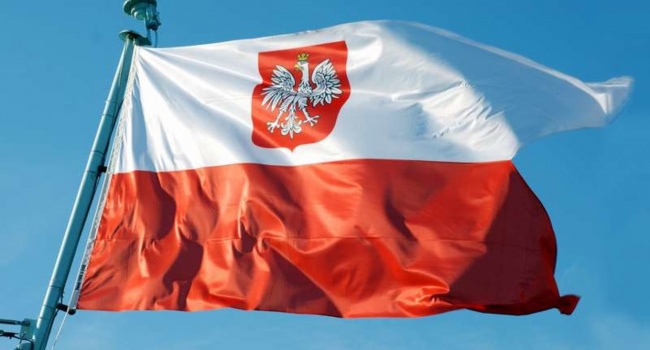 Польские власти: Польша не представляет себе дальнейшего сотрудничества с Украиной