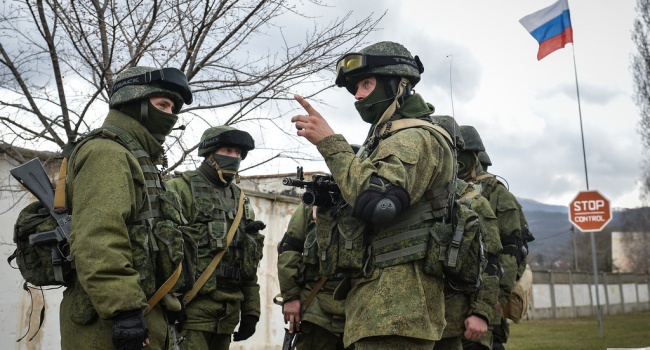 Військовий розповів про можливості угрупувань Росії на Донбасі Військовий розповів про можливості угрупувань Росії на Донбасі