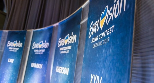 Блогер: в Украине общество разделилось на плохую свекровь и добрую невестку, которая свекрови никогда не угодит Блогер: в Украине общество разделилось на плохую свекровь и добрую невестку, которая свекрови никогда не угодит