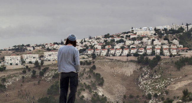 Парламент Ізраїлю узаконив поселення на палестинських землях