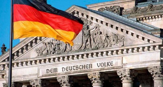 FT: Німеччина може поповнити перелік ядерних держав 