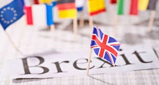 Депутати британської Палати громад підтримали Brexit 