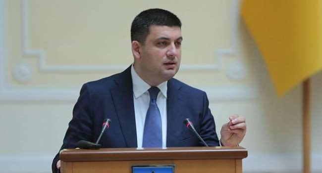 Голова Кабміну відвідає Брюссель щоб обговорити безвіз та Мінськ-2