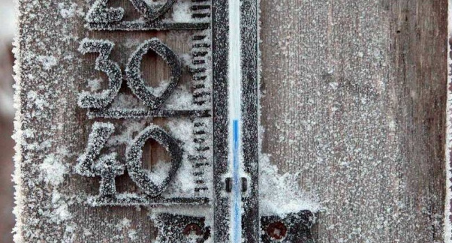 Из-за сильнейших морозов в Украине закрываются школы
