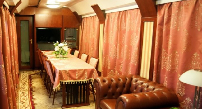 В «Укрзализныци» представили самые дорогие вагоны для пассажиров, - фото