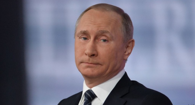 Россияне считают лучшей эпохой РФ президентство Путина