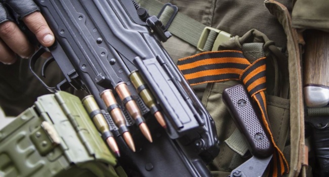Боевики Донбасса продолжают шиковать на фоне обнищания населения