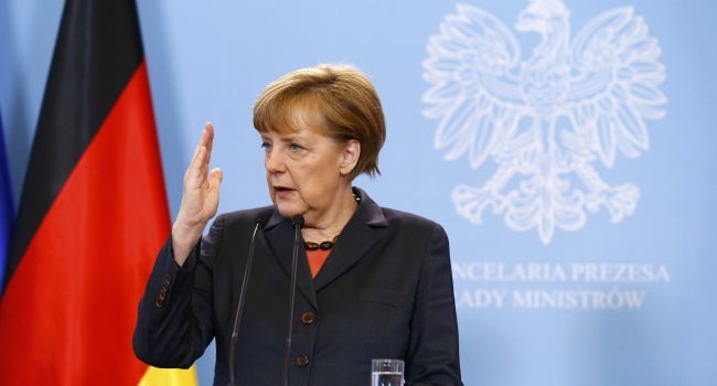Україна дала згоду почати політичні процеси в рамках Мінських угод - Меркель 