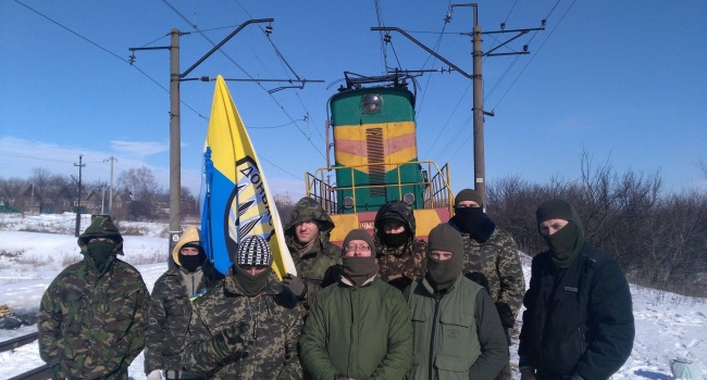 У штабі блокади Донбасу відкинули пропозицію Гройсмана щодо вирішення проблеми 