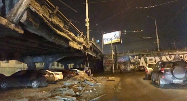 Кличко заявил, что обрушившийся в Киеве мост «устал»