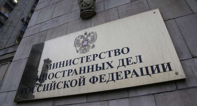 В МЗС РФ порадили Києву та Вашингтону «тричі подумати» перед тим, як «іти на Донбас»