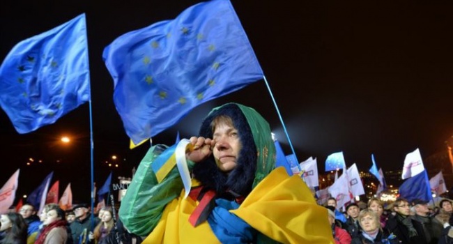 Эксперт рассказал, при каких условиях Украина может отказаться от вступления в НАТО и членства в ЕС