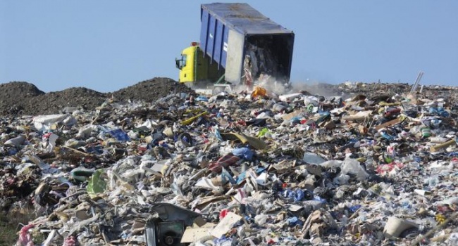 У Львові знову скандал і знову через сміття