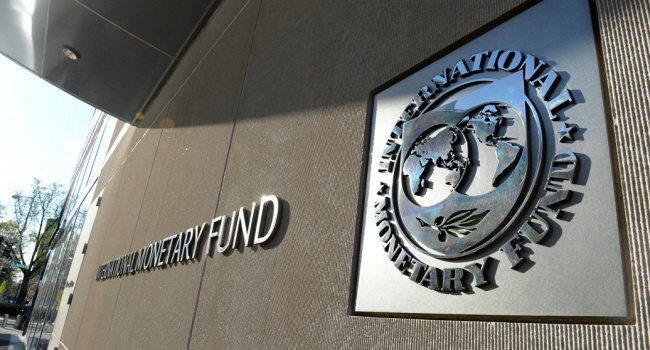 Экономист: задержка транша от МВФ принесет пользу Украине