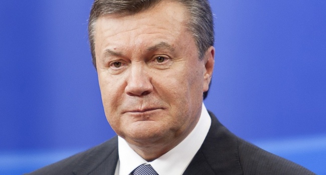 Лещенко: Манафорт відмивав кошти Януковича через Беліз і Казахстан 