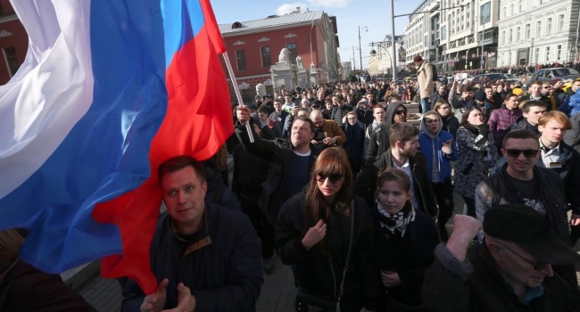 Боровий пояснив, чим нинішні протести в РФ стали неочікуваними для Кремля 
