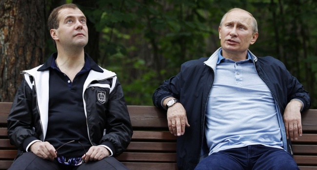 Портников: российская «оппозиция» так и не решилась признать, что главный враг – это не кроссовки Медведева, а Путин