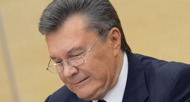 Янукович подает в суд на украинские СМИ