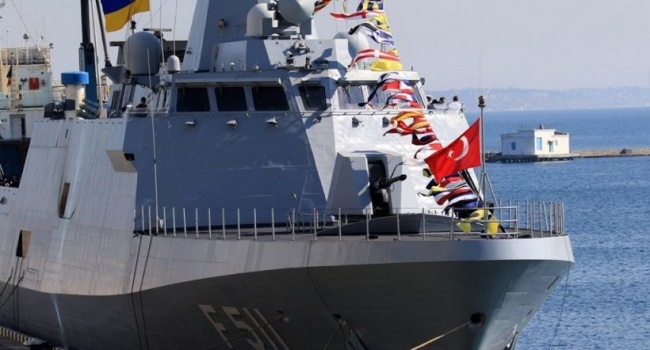 Адмірал розповів, чому у порт Одеси зайшли «серйозні» кораблі Туреччини 