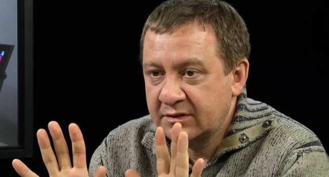  Муждабаев: российские правозащитники внедряют новые мантры пропаганды