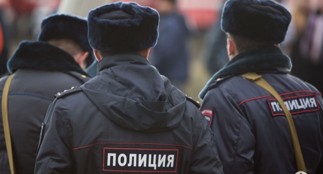 Российские правоохранители разыграли спектакль или продемонстрировали чудеса профессионализма?